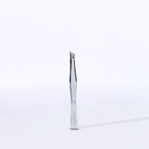 Pinça de depilar ponta oblíqua cromado